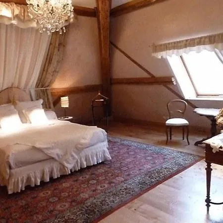 Le Schaeferhof بيت ضيافة