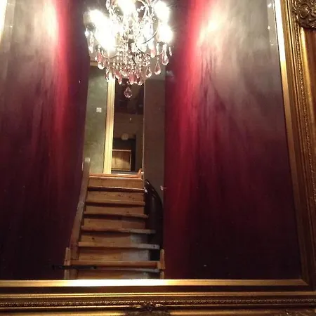 Le Schaeferhof بيت ضيافة